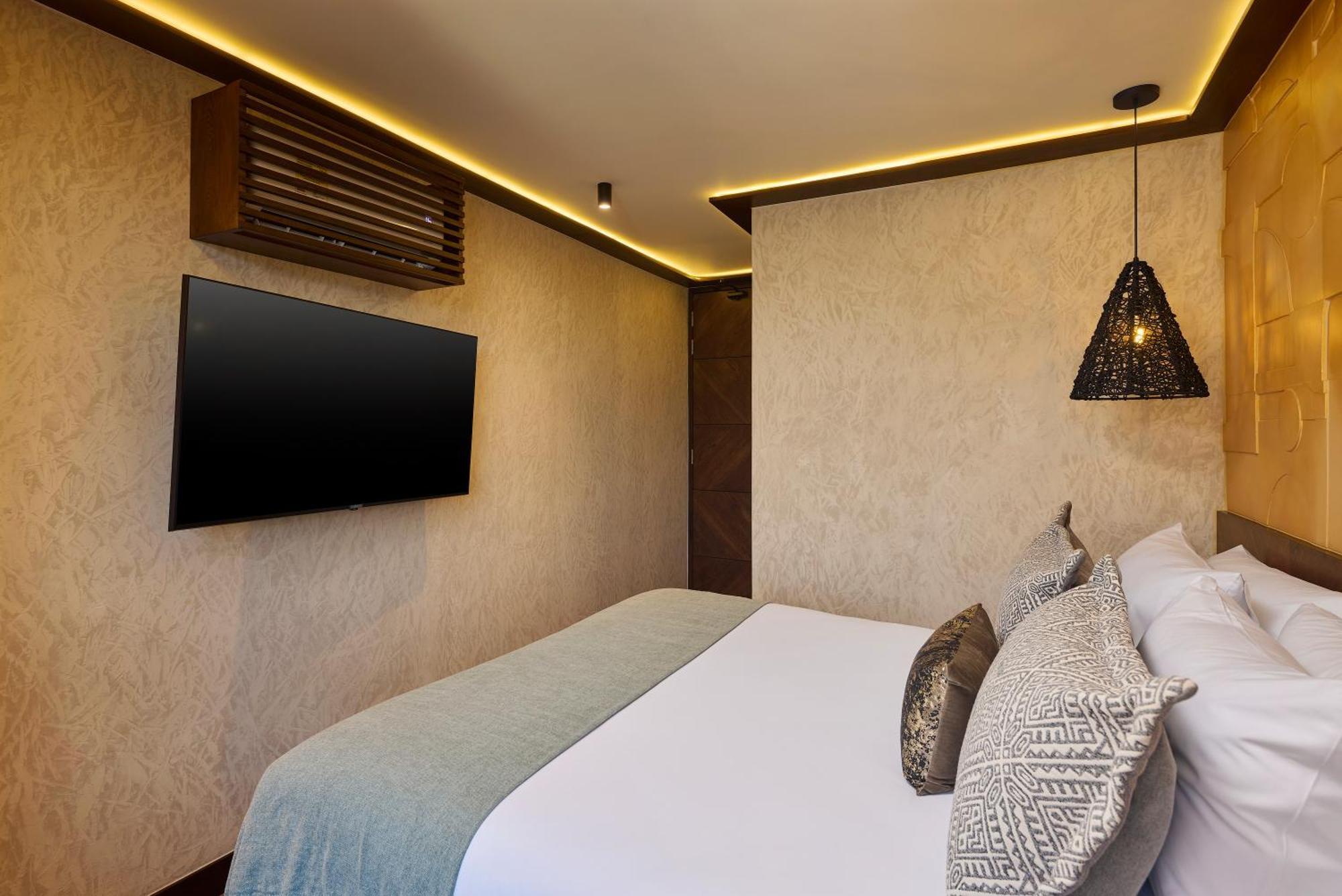 Golden Valley Hotel Medellin Luaran gambar